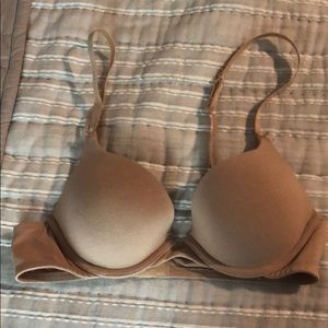 Victoria’s Secret bra 34A